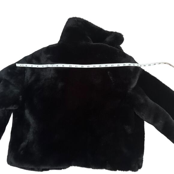 Topshop Women’s Black Faux Fur Jacket Coat Short Plush Cropped Size US 6 UK 10 - Picture 9 of 9